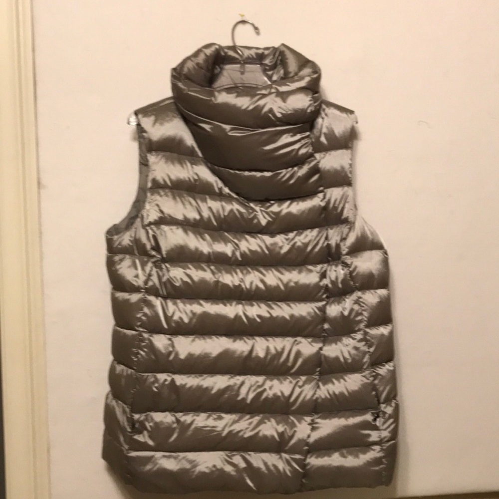 Ralph Lauren ultra light puffy vest